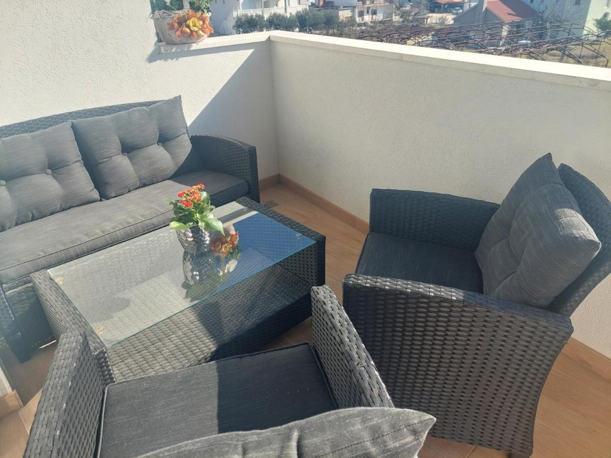 Apartment Ma Mi โตรกีร์ ภายนอก รูปภาพ